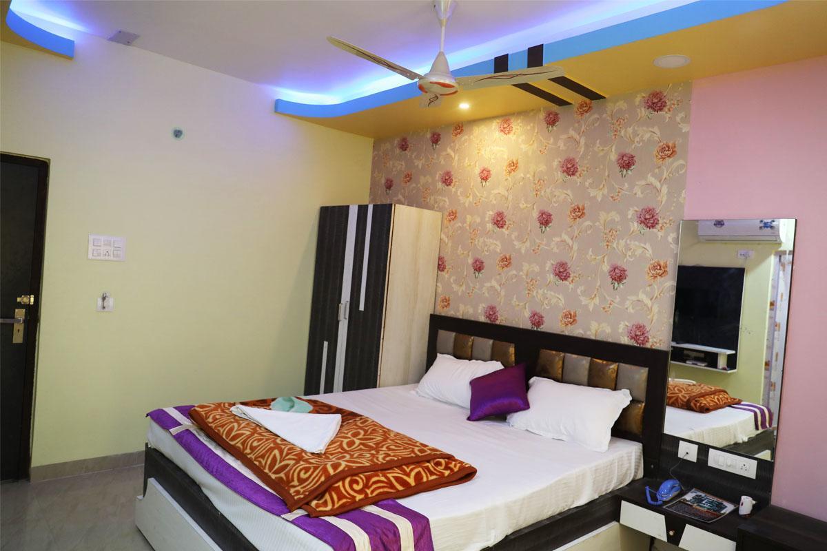 Hotel S.T. Apple Digha  Buitenkant foto