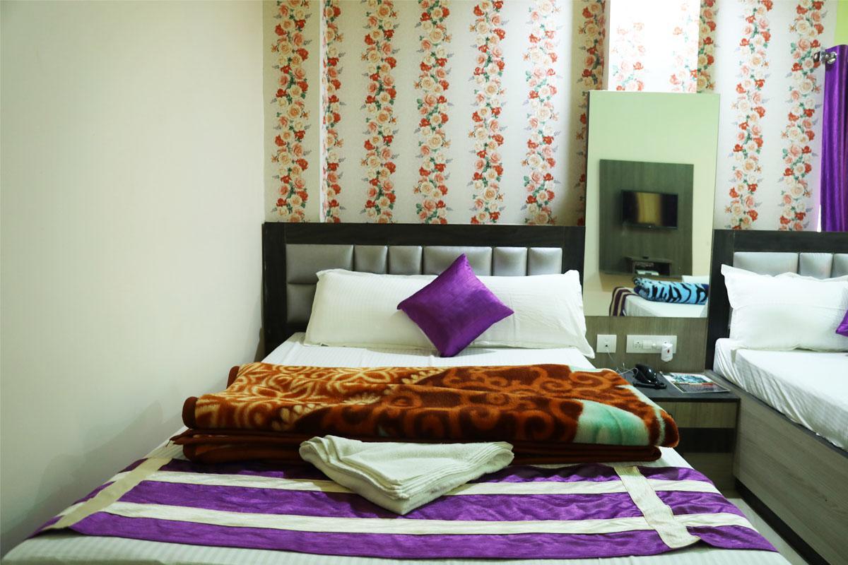 Hotel S.T. Apple Digha  Buitenkant foto
