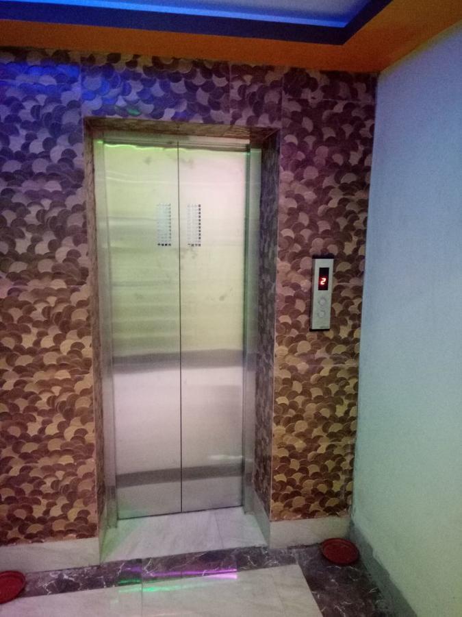 Hotel S.T. Apple Digha  Buitenkant foto